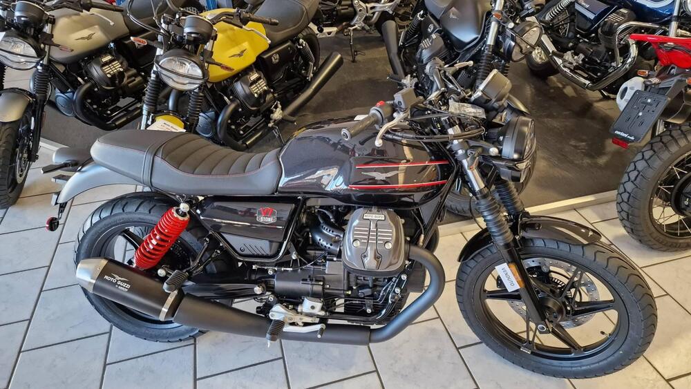 Moto Guzzi V7 Special Edition (2022 - 24)