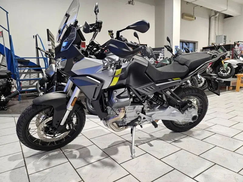 Moto Guzzi Stelvio PFF (2024 - 26) (3)
