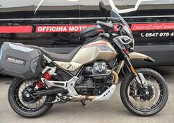 Moto Guzzi V85 TT Travel (2024) usata