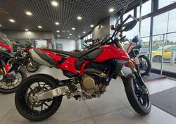 Ducati Hypermotard 698 Mono (2024) usata