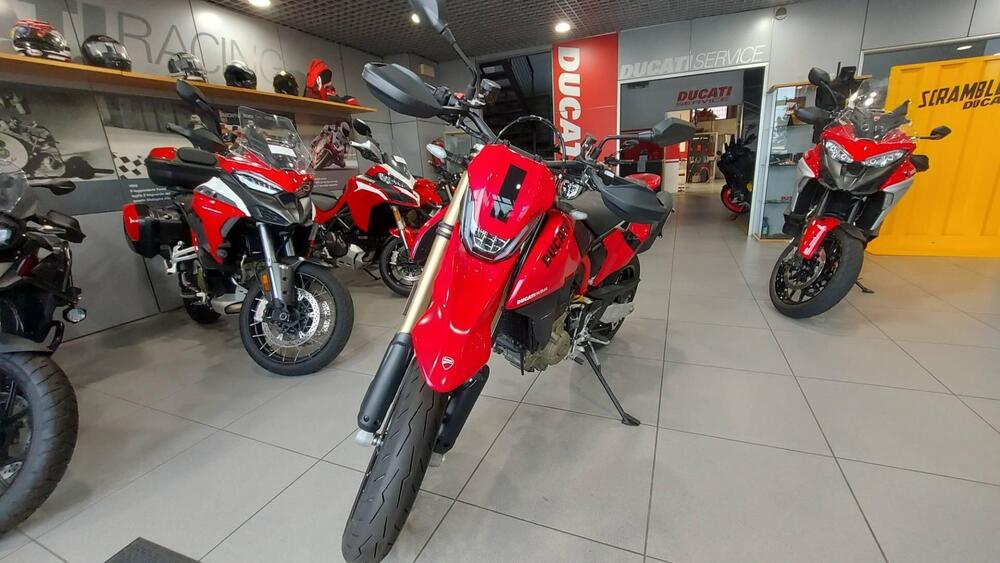 Ducati Hypermotard 698 Mono (2024) (3)