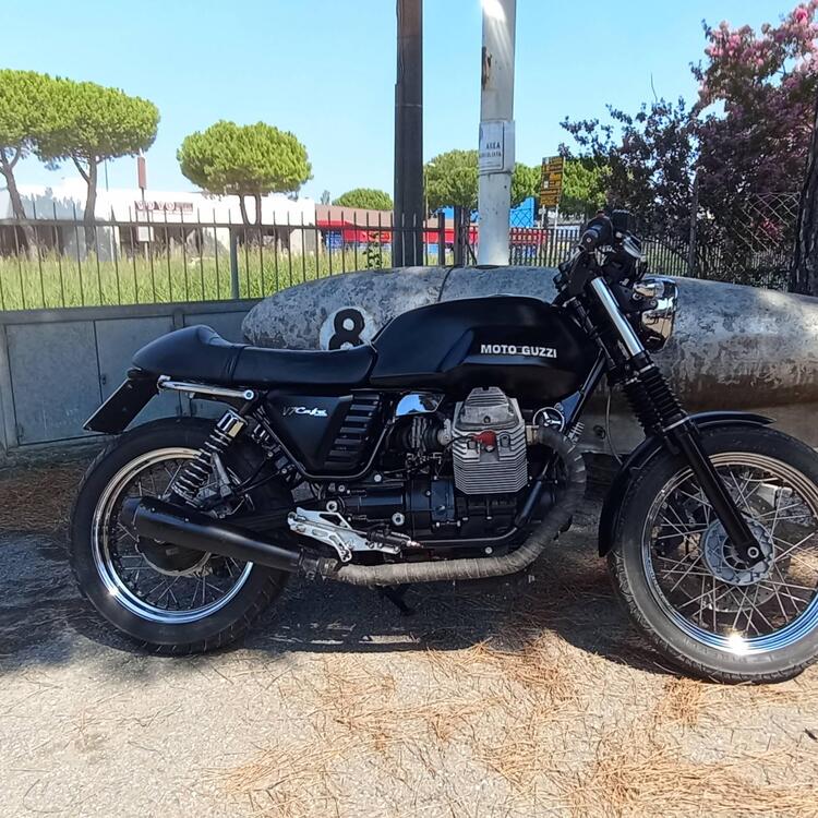 Moto Guzzi V7 Cafè Classic (2009 - 12)