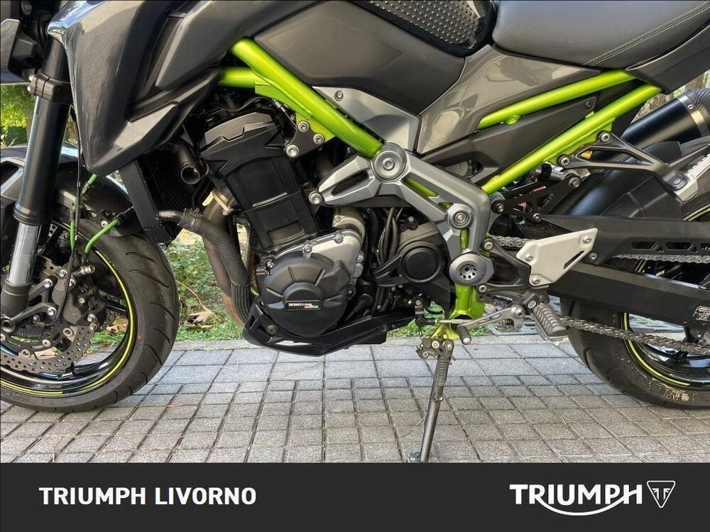 Kawasaki Z 900 (2017 - 18) (4)