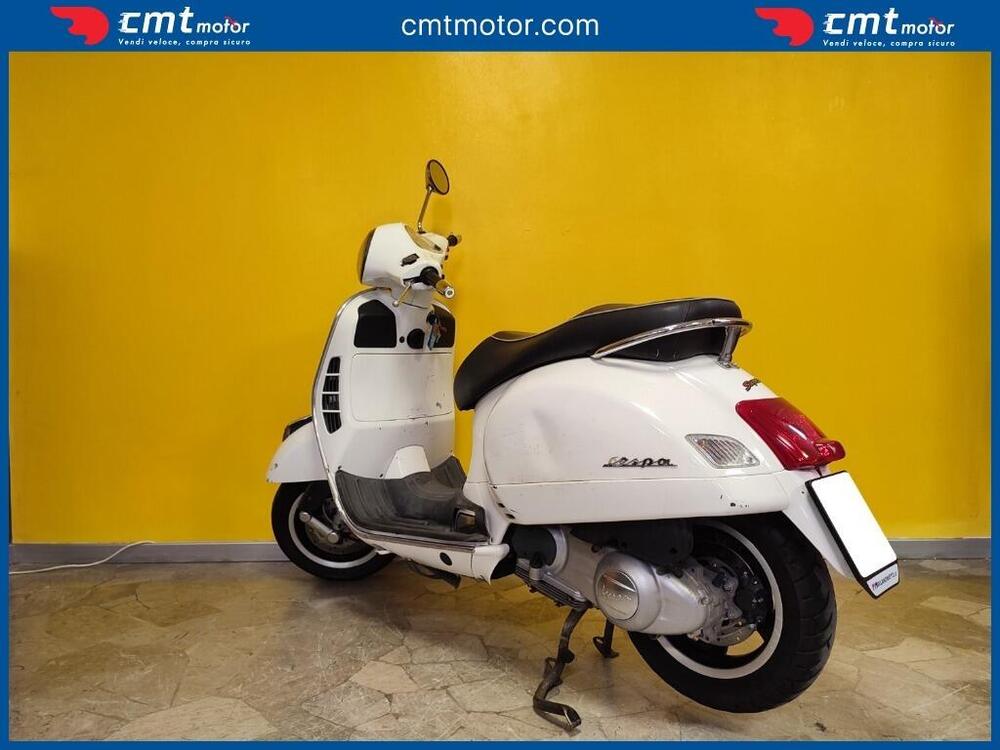 Vespa GTS 300 (2010 - 14) (3)