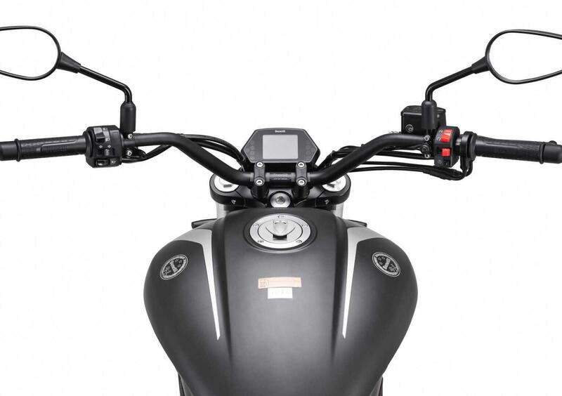 Benelli 502 C 502 C (2021 - 24) (9)