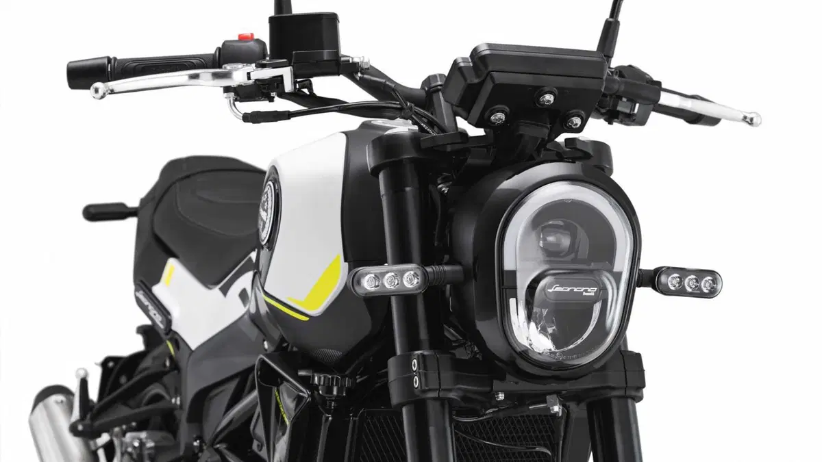 Benelli Leoncino 250 Leoncino 250 (2021 - 25) (5)