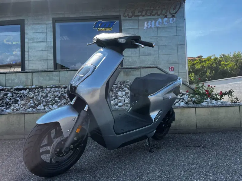 Honda EM1 e (2023 - 26) (6)