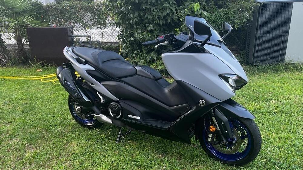 Yamaha T-Max 560 (2020 - 21) (3)