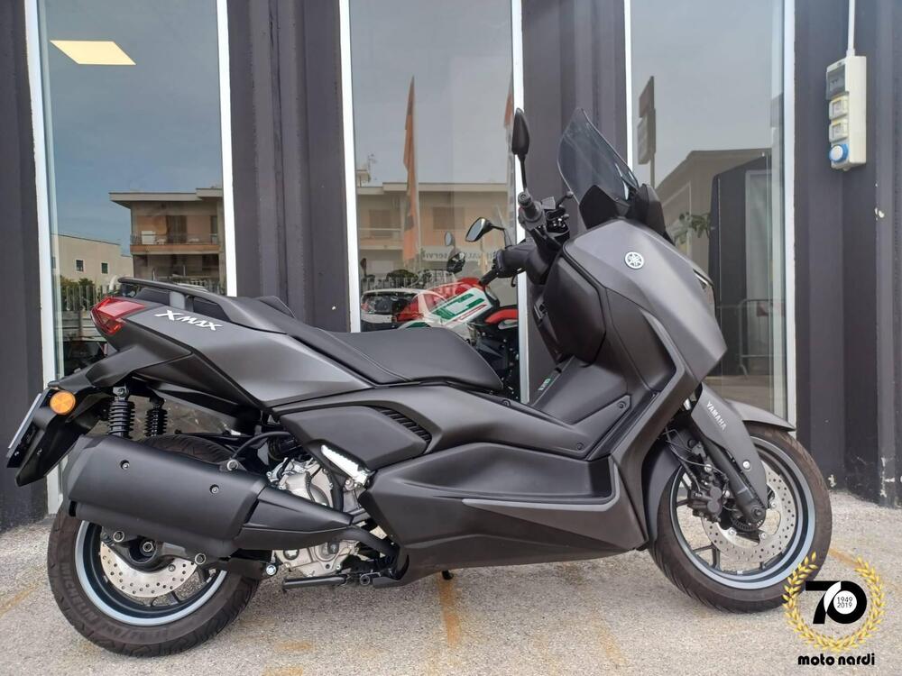 Yamaha X-Max 300 (2021 - 24) (2)