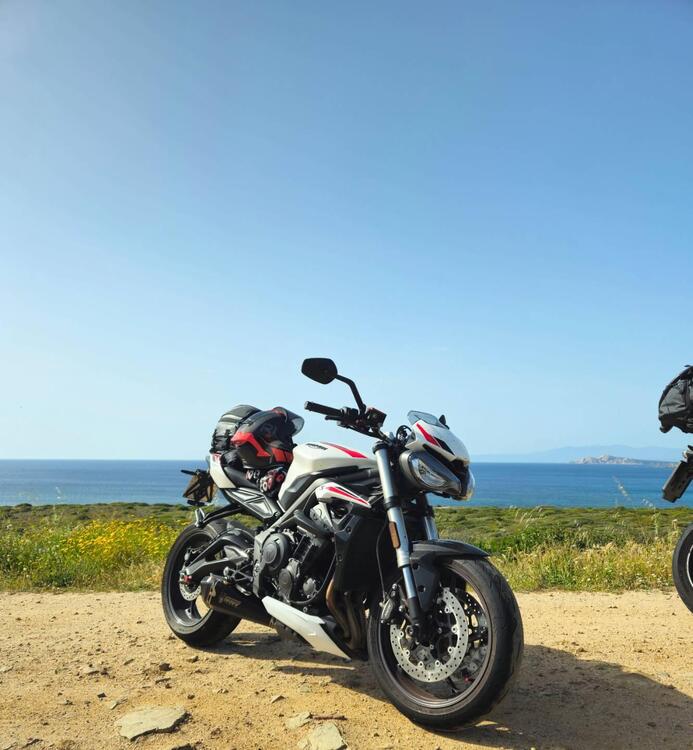 Triumph Street Triple S (2020 - 23) (3)