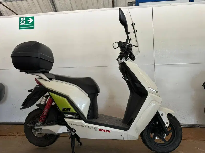 Lifan E3 (2018 - 26) (2)