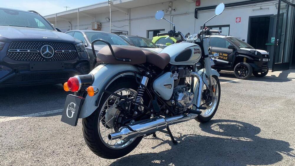 Royal Enfield Classic 350 (2021 - 24) (3)