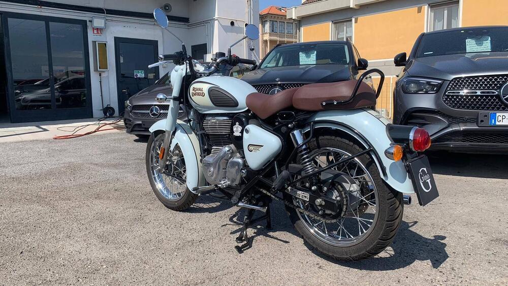 Royal Enfield Classic 350 (2021 - 24) (5)