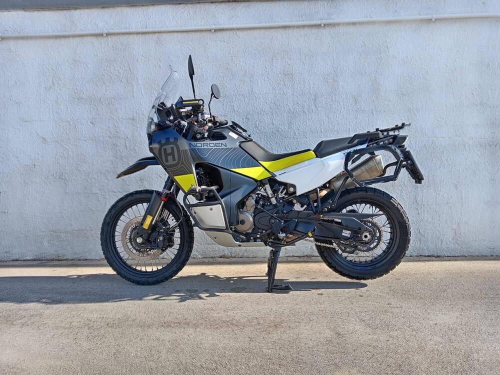 Husqvarna Norden 901 (2022 - 24)