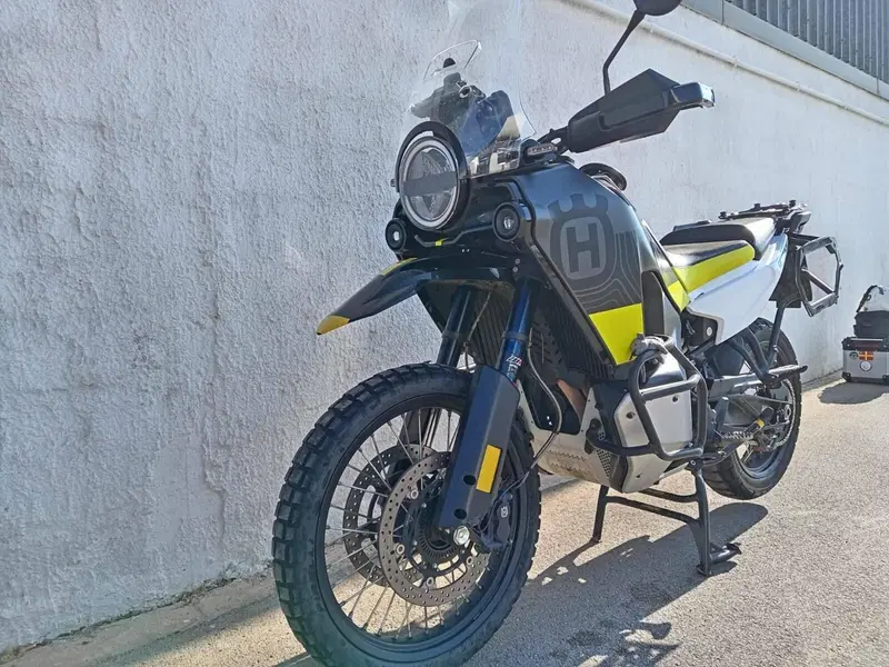 Husqvarna Norden 901 (2022 - 26) (2)