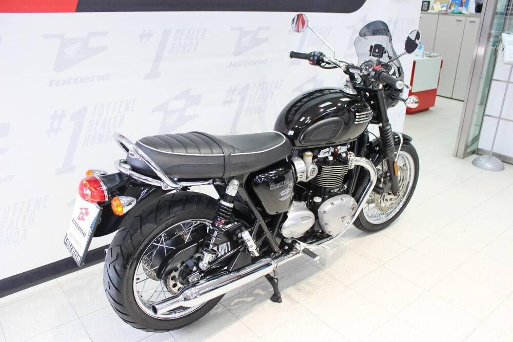 Triumph Bonneville T120 (2016 - 20) (2)