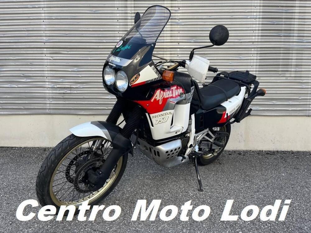 Honda Africa Twin XRV 750 (1992) (4)