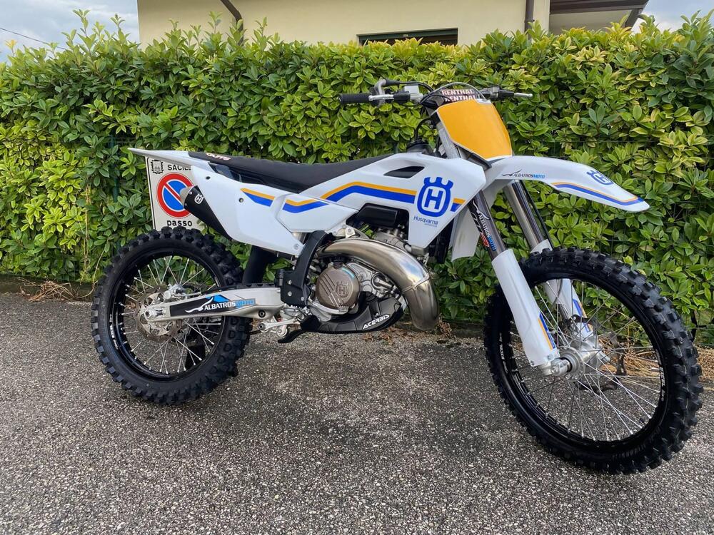 Husqvarna TC 250 (2023)