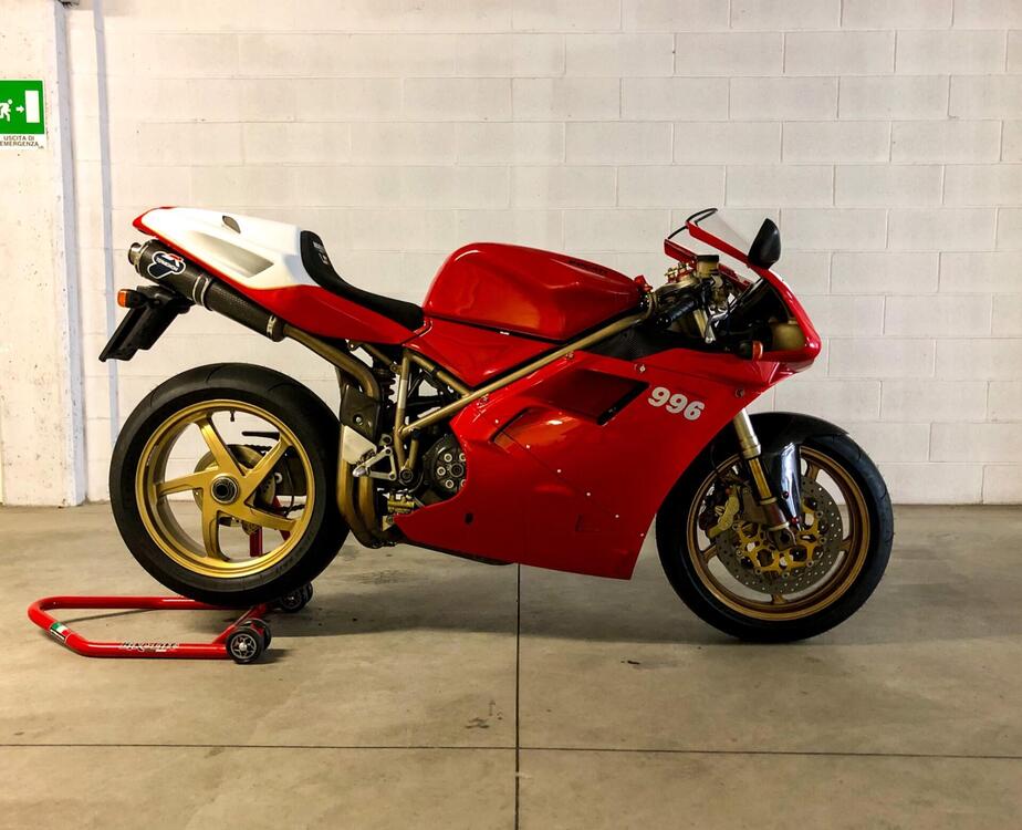 Ducati 996