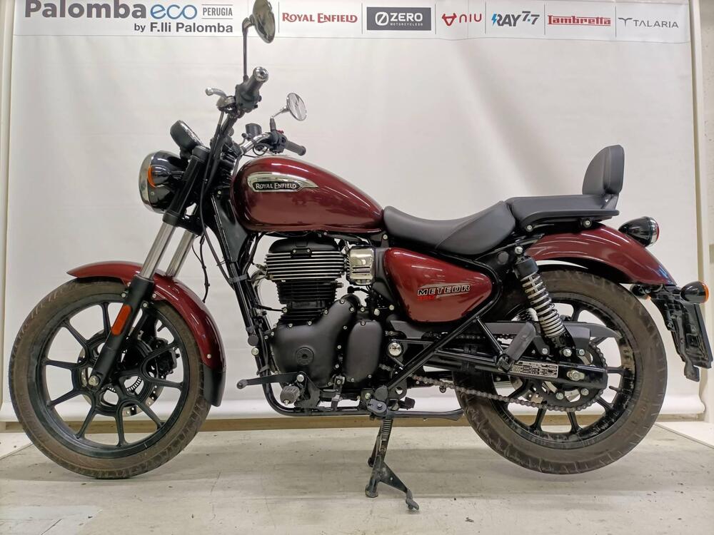 Royal Enfield Meteor 350 Stellar (2021 - 24) (3)