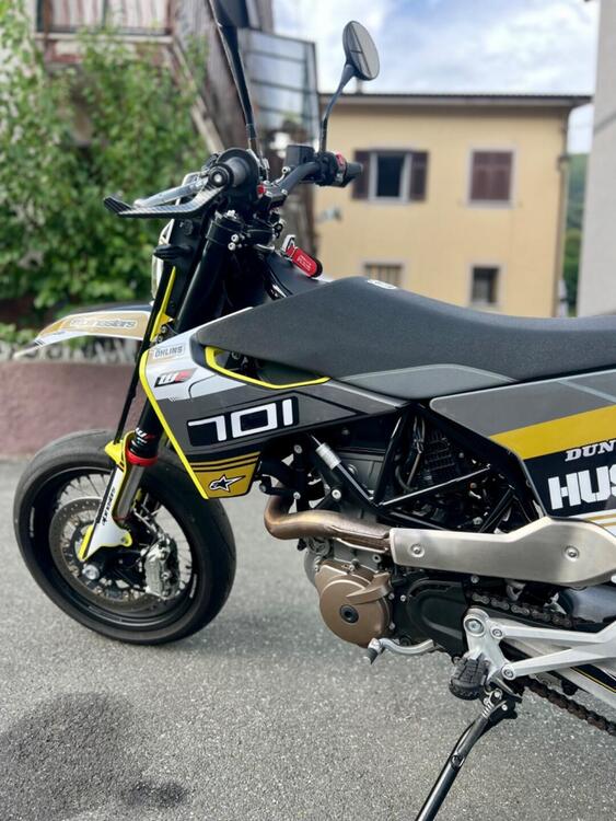 Husqvarna 701 Supermoto (2023 - 24) (3)