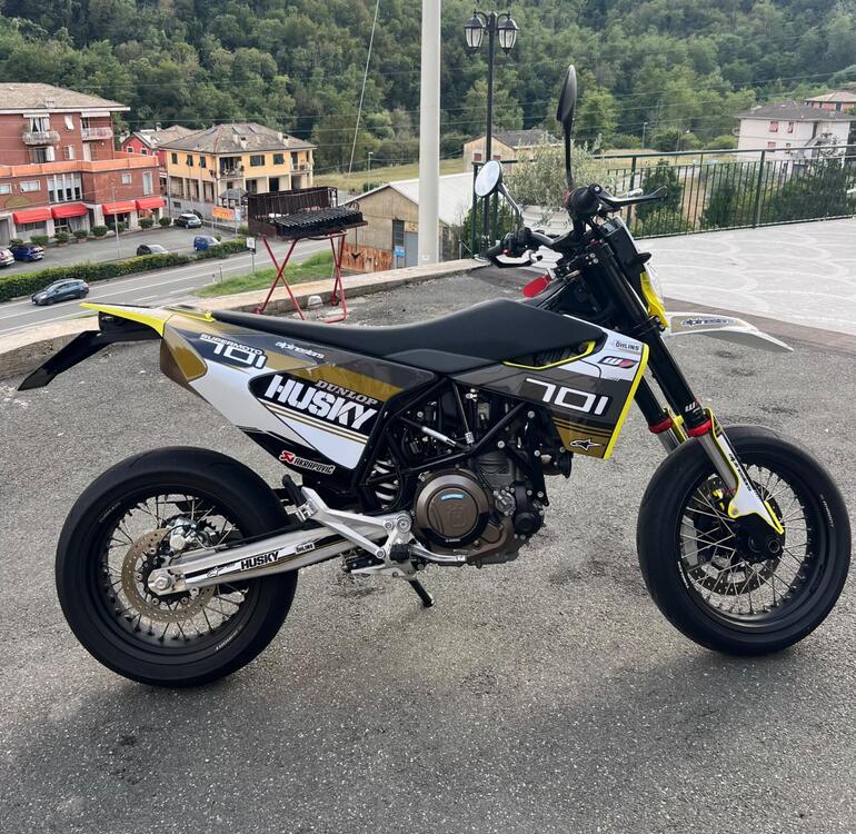 Husqvarna 701 Supermoto (2023 - 24) (4)