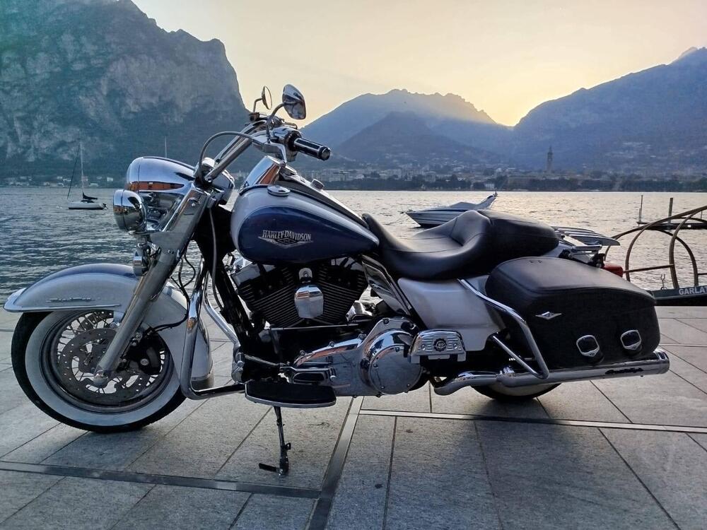 Harley-Davidson 1690 Road King (2013 - 16) - FLHR