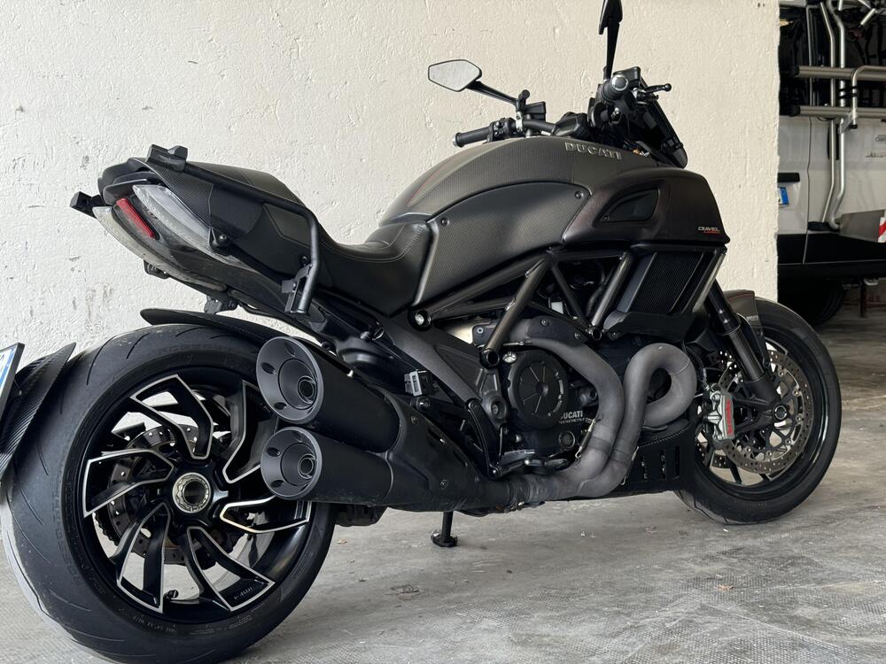 Ducati Diavel 1200 Carbon (2014 - 16) (4)