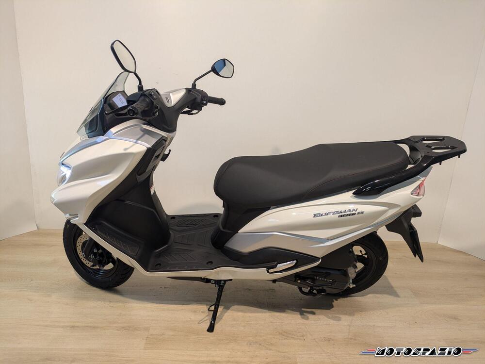 Suzuki Burgman Street 125 Executive (2023 - 24) (3)