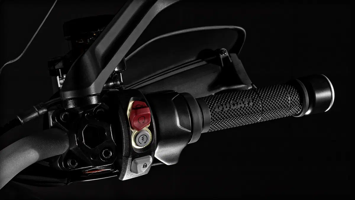 Ducati Multistrada 1200 Multistrada 1200 S (2015 - 17) (6)