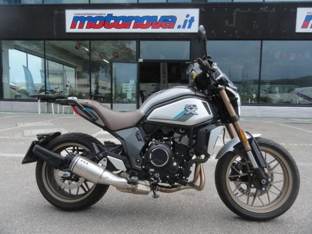 CFMOTO 700CL-X Heritage (2021 - 24)