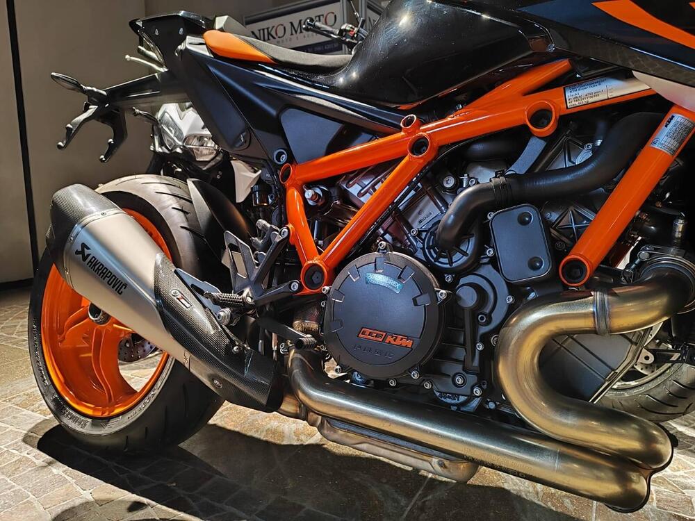 KTM 1290 Super Duke R EVO (2022 - 23) (4)