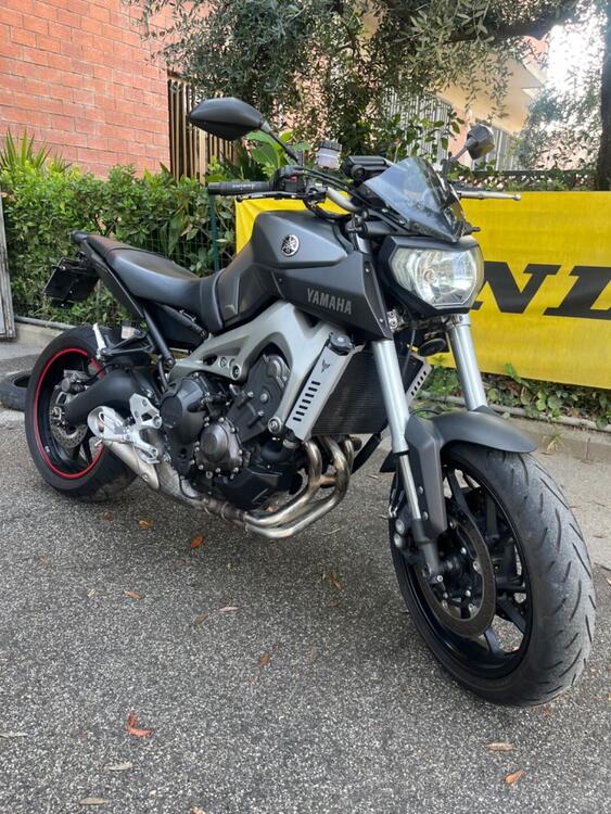 Yamaha MT-09 (2013 - 15) (2)