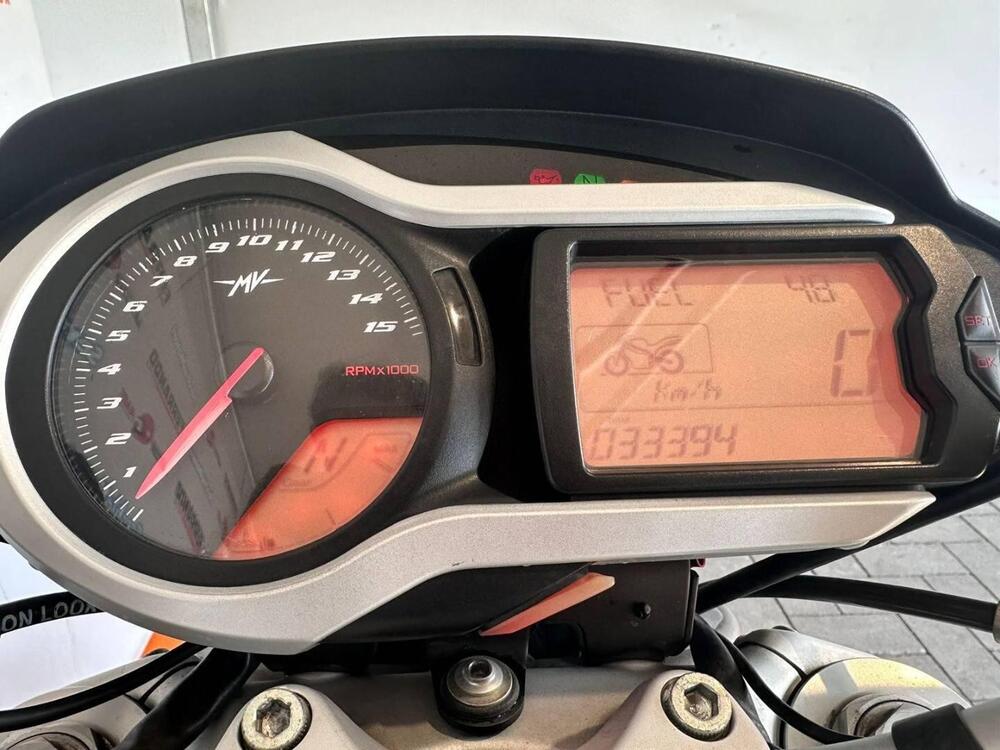 MV Agusta Brutale 990 R (2009 - 12) (4)