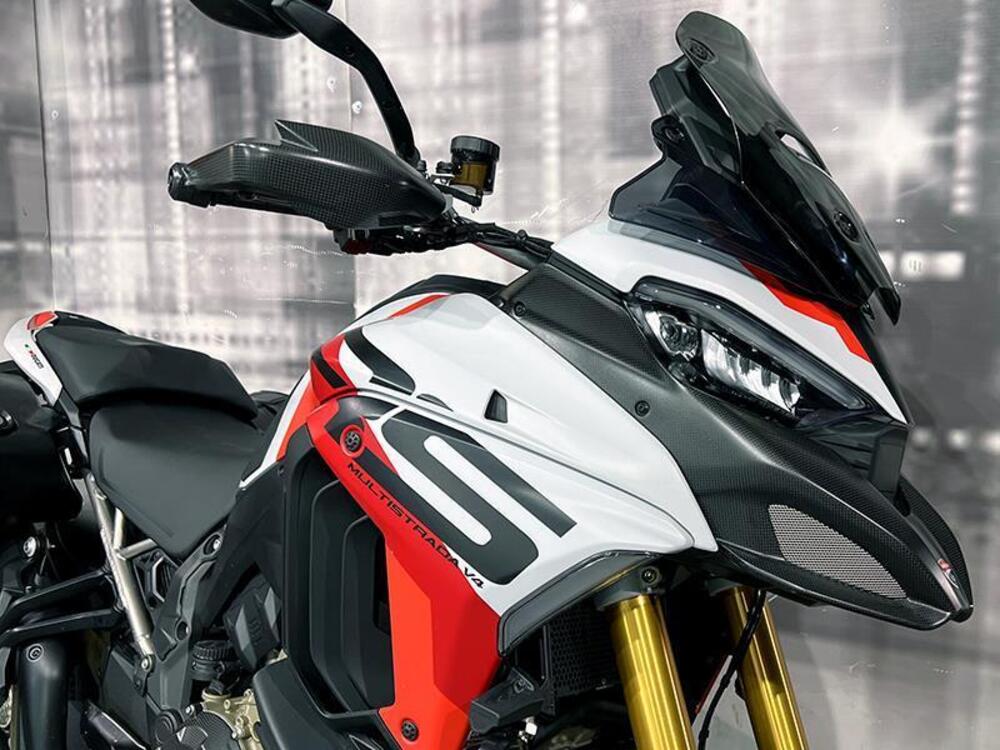 Ducati Multistrada V4 RS (2024) (4)