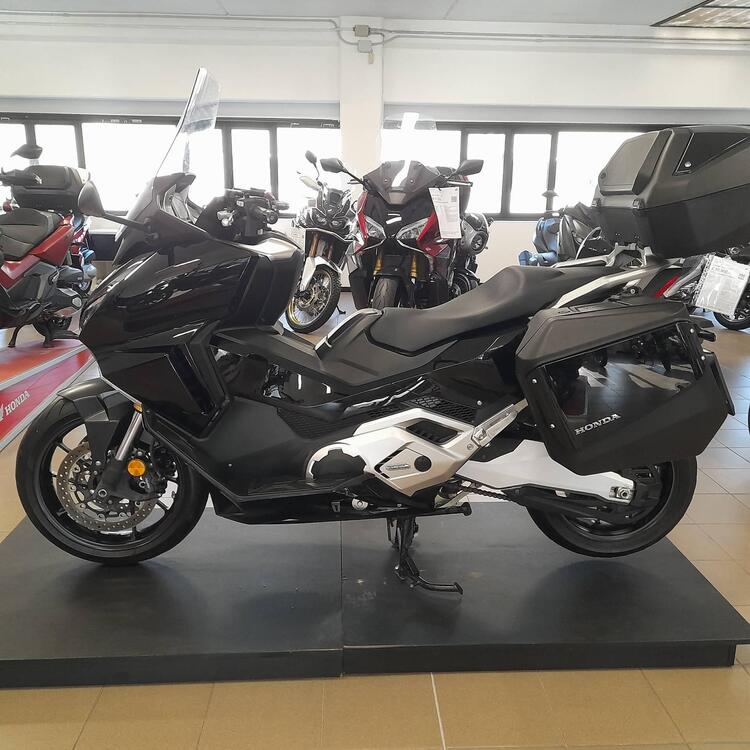 Honda Forza 750 DCT Travel (2021 - 24) (2)