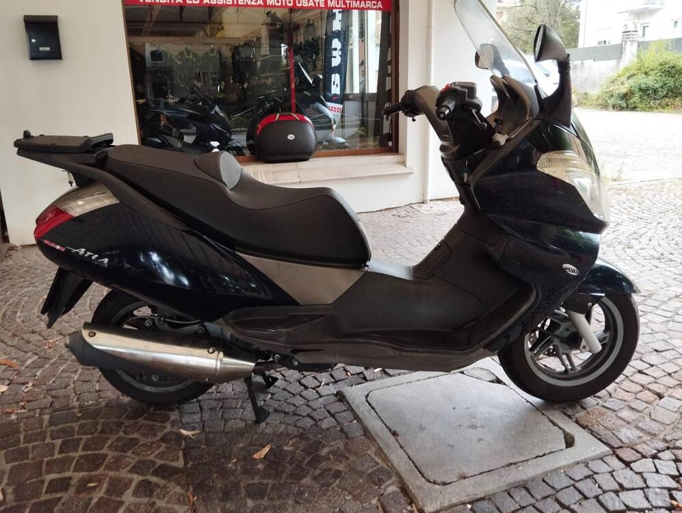 Aprilia Atlantic 200 (2002 - 04) (2)