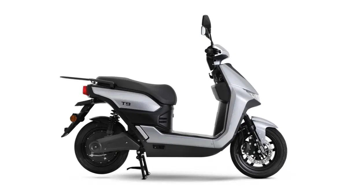 Yadea T9 T9L Plus (2022 - 26) (2)