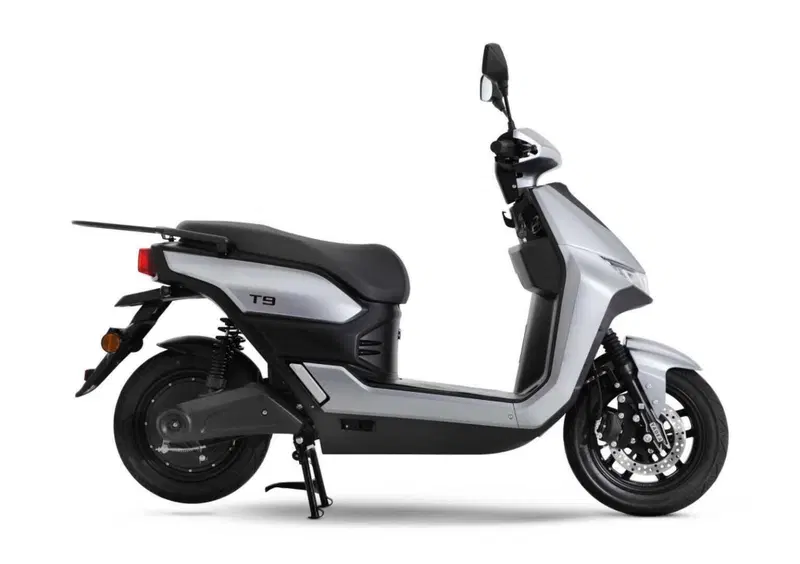Yadea T9 T9L Plus (2022 - 26) (2)