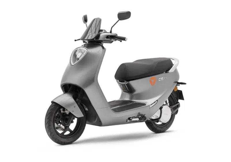 Yadea C1S C1S Pro (2020 - 26) (7)