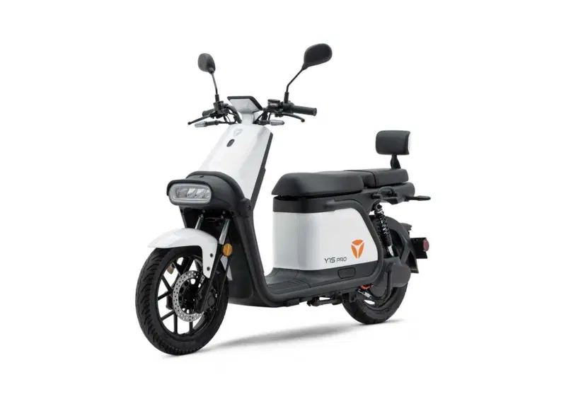 Yadea Y1S Y1S Pro (2023 - 26) (7)