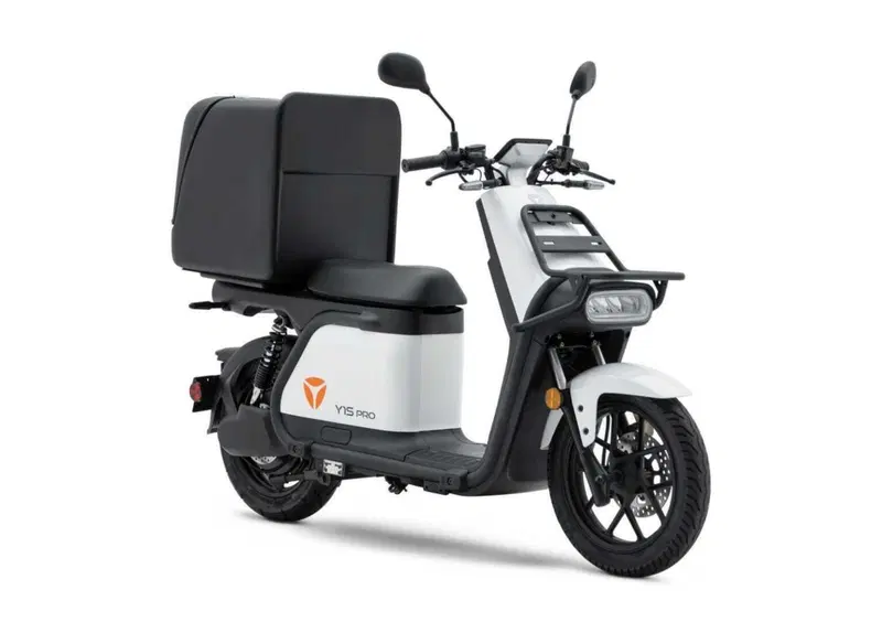 Yadea Y1S Y1S Pro Utility (2023 - 26)