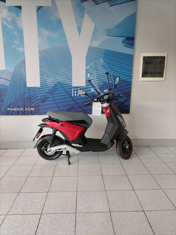 Piaggio 1 Active (2022 - 24) (2)