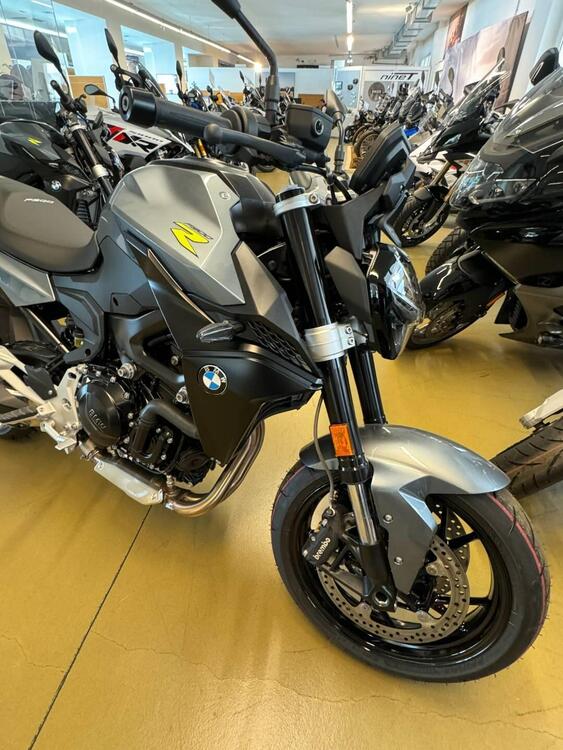 Bmw F 900 R (2021 - 24) (2)