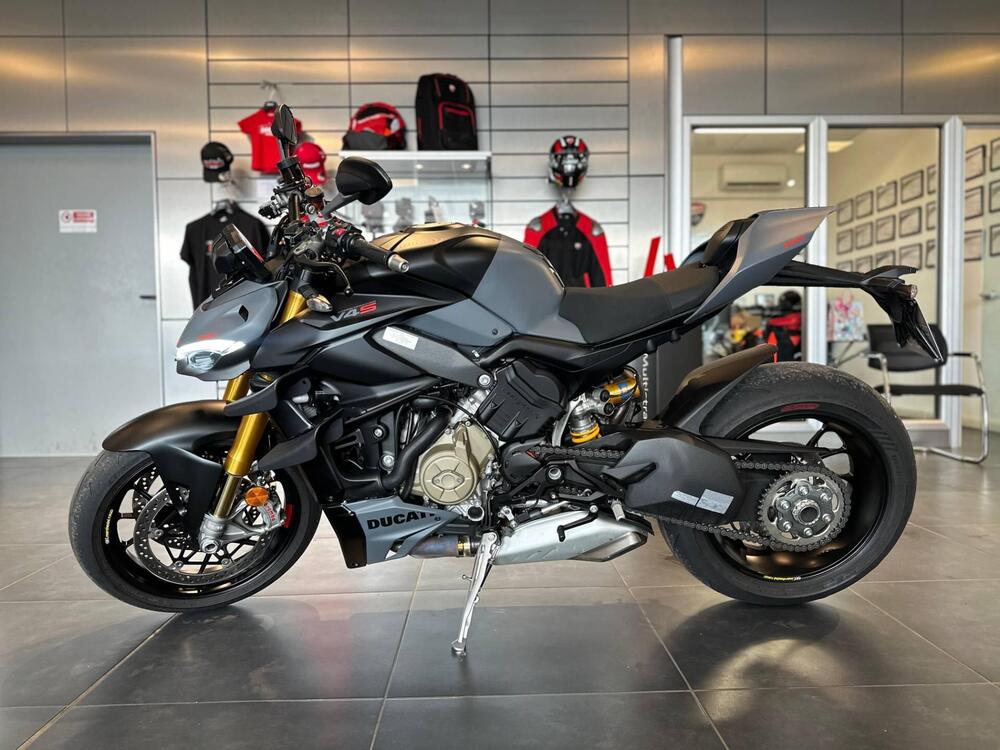 Ducati Streetfighter V4 S (2023 - 24) (2)