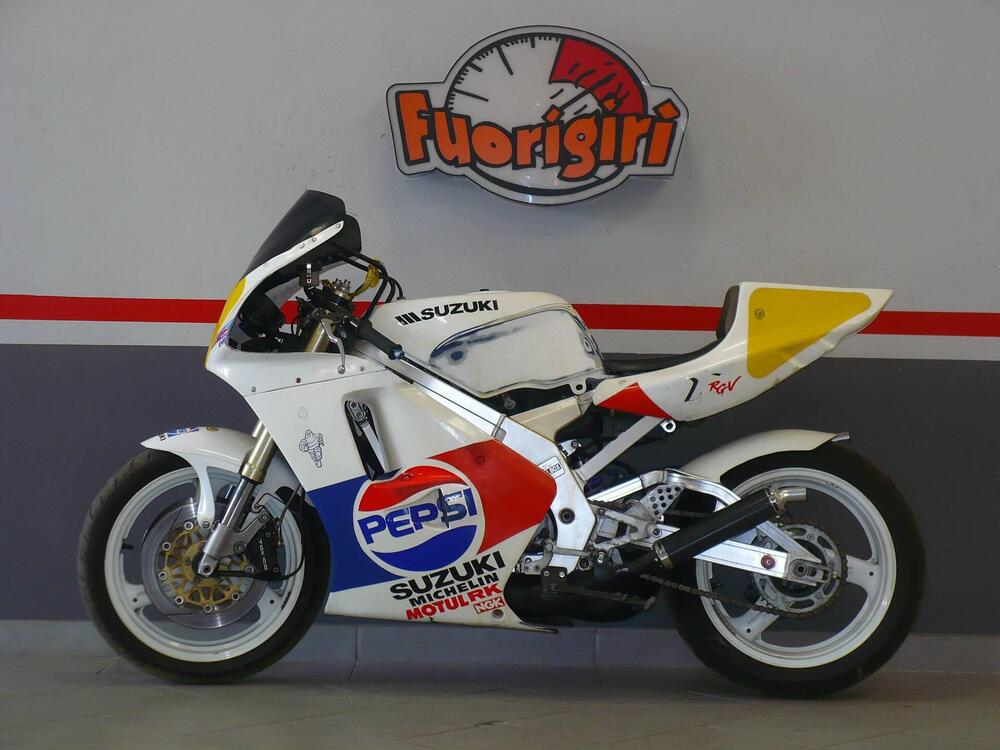 Suzuki RGV 250 (1989 - 97)