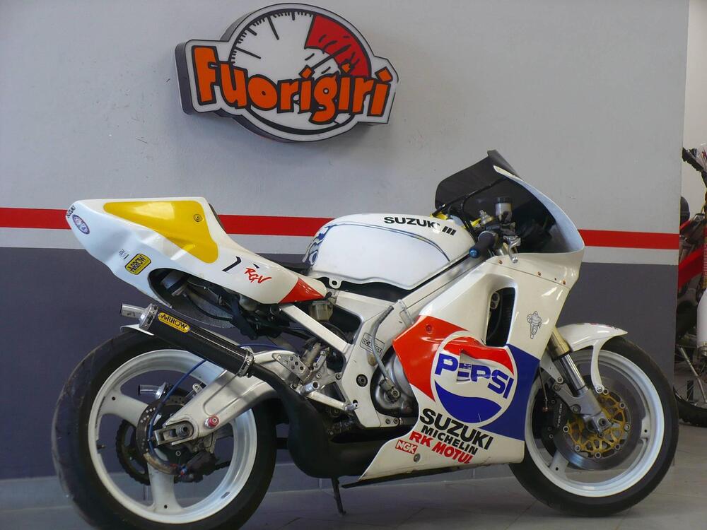 Suzuki RGV 250 (1989 - 97) (5)