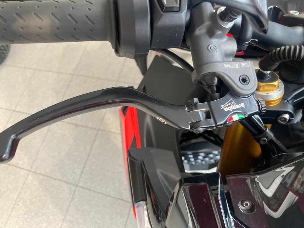 Aprilia Tuono 1100 V4 Factory (2021 - 24) (5)