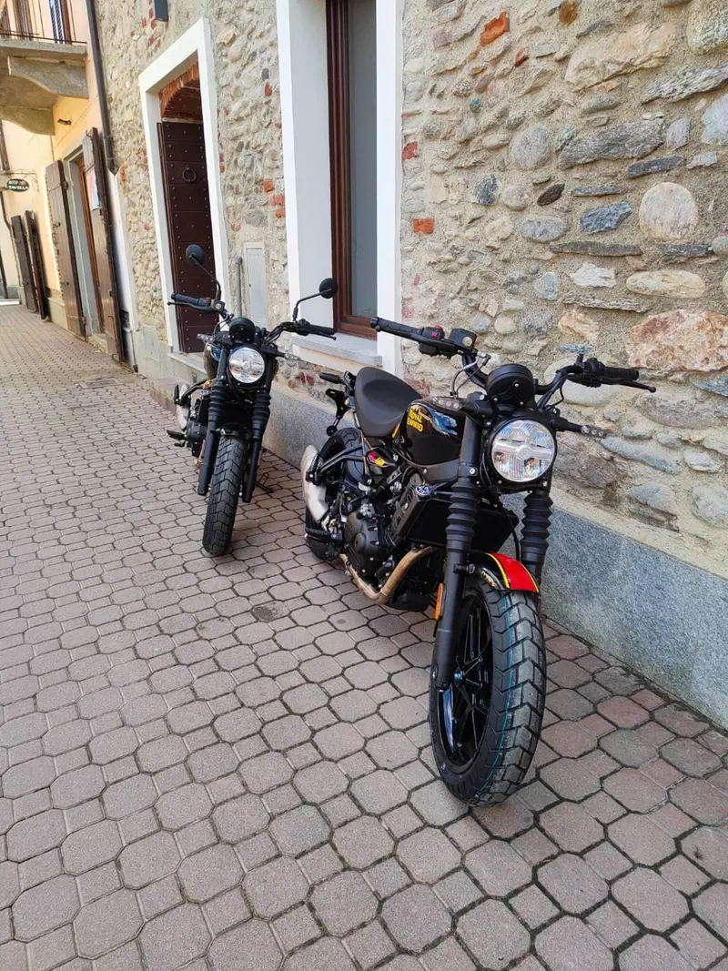 Royal Enfield Guerrilla 450 (2024 - 26) (5)