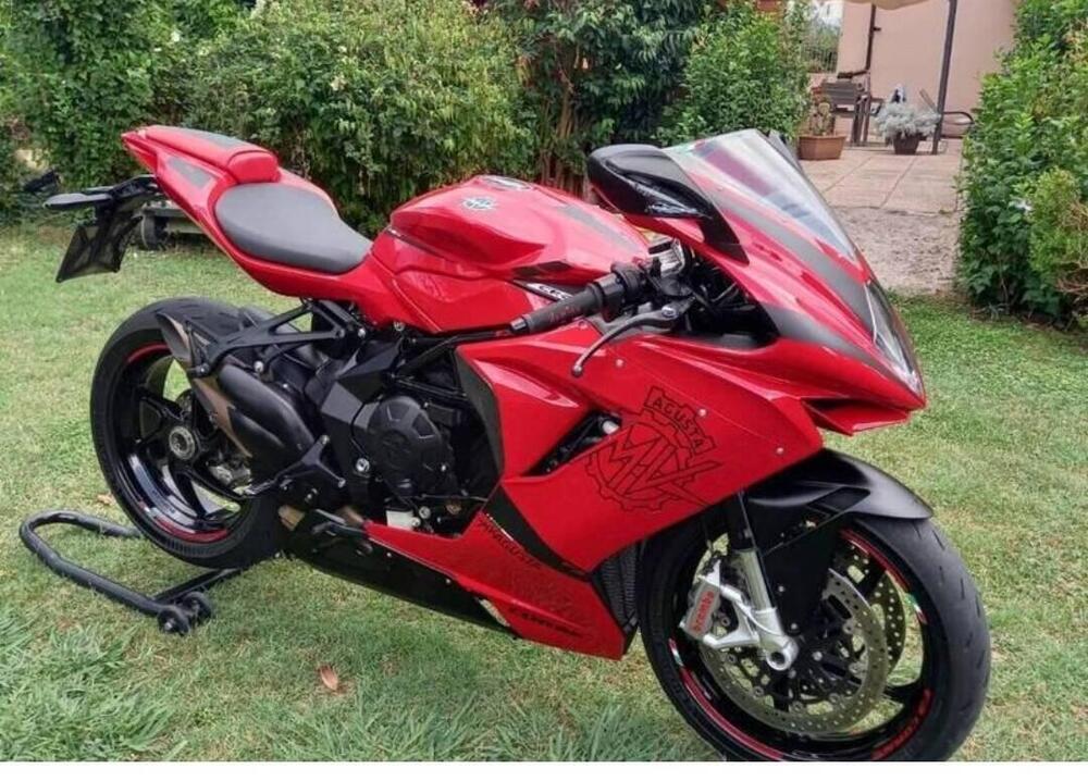 MV Agusta F3 800 Rosso (2021 - 23) (3)